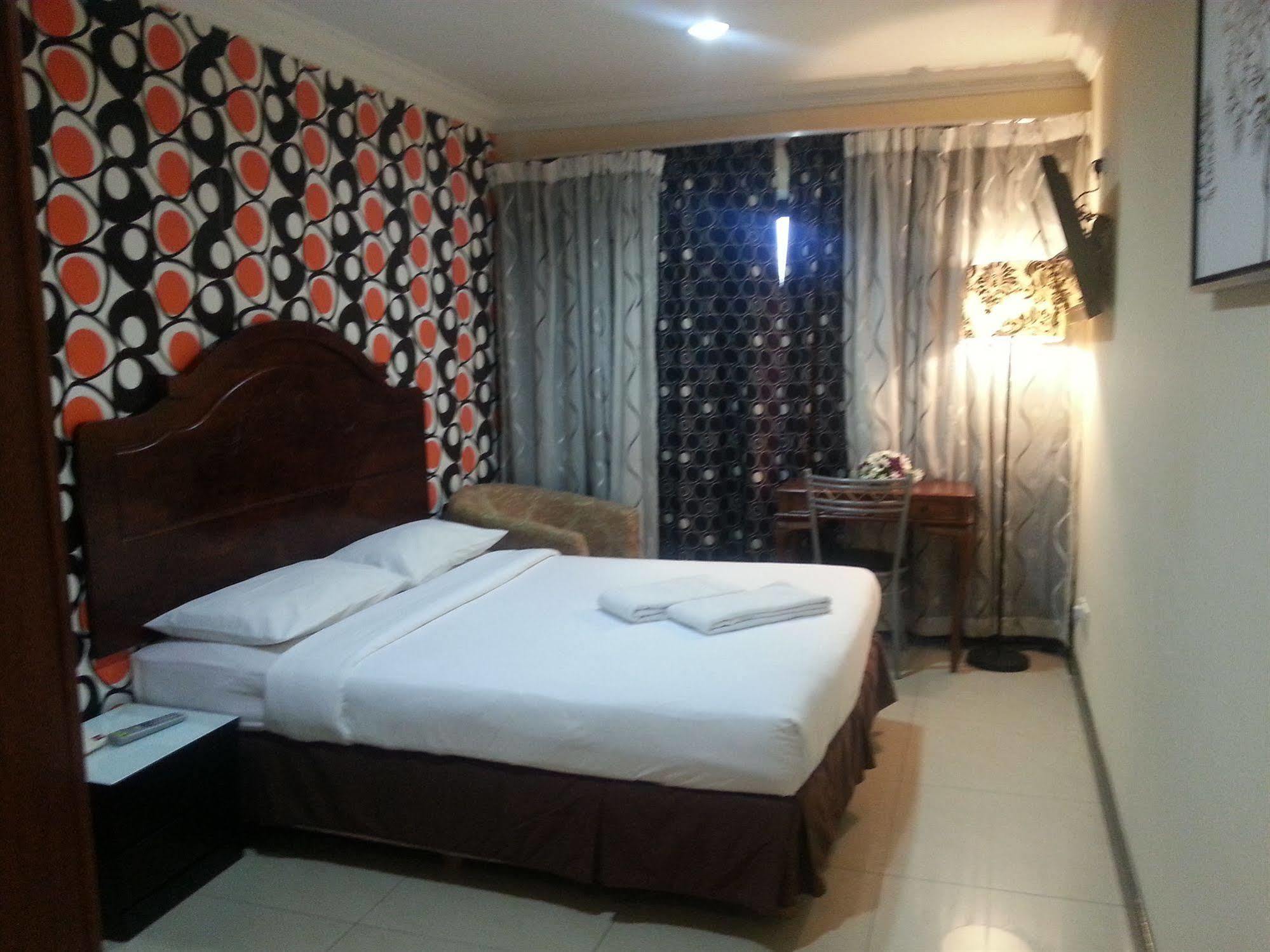 Oyo 390 Mayview Glory Hotel Kuala Lumpur Eksteriør billede